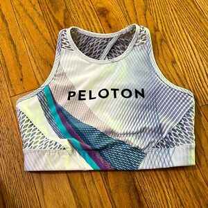 Peloton women’s work out top